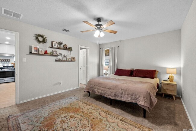 Building Photo - 6403 Ignacio Ct