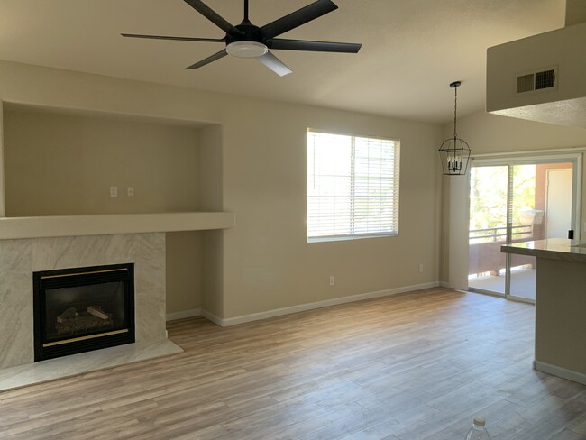 Building Photo - 7716 Constanso Ave