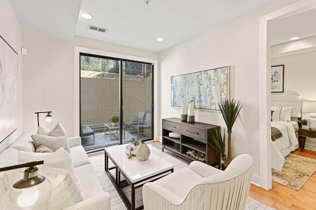 Primary Photo - 2140 Wisconsin Ave NW