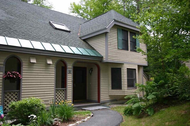 Primary Photo - 102 Longfellow Dr