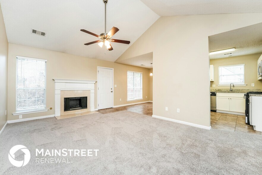 Building Photo - 573 Ransom Way