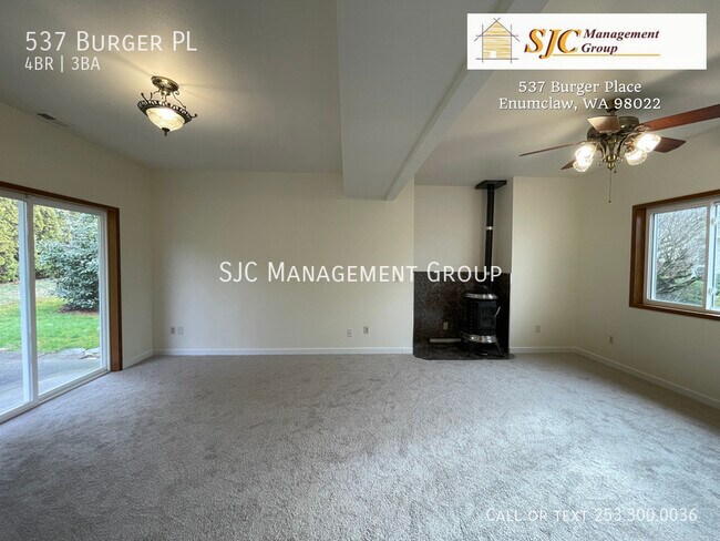 Building Photo - 537 Burger Pl