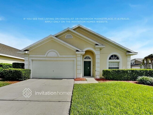 Building Photo - 16725 Rolling Green Dr