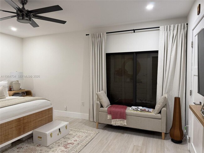 Building Photo - 15896 Kilmarnock Dr