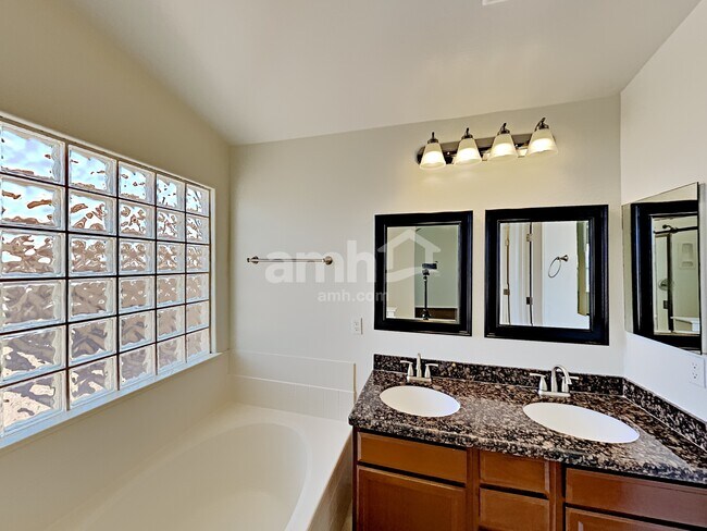 Building Photo - 3868 W Yellow Peak Dr