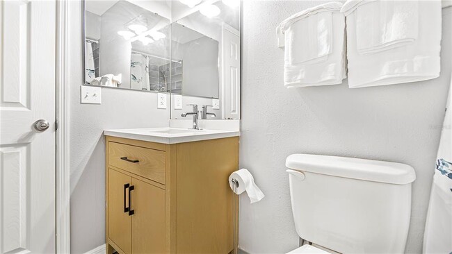 Building Photo - 5350 Arpana Dr