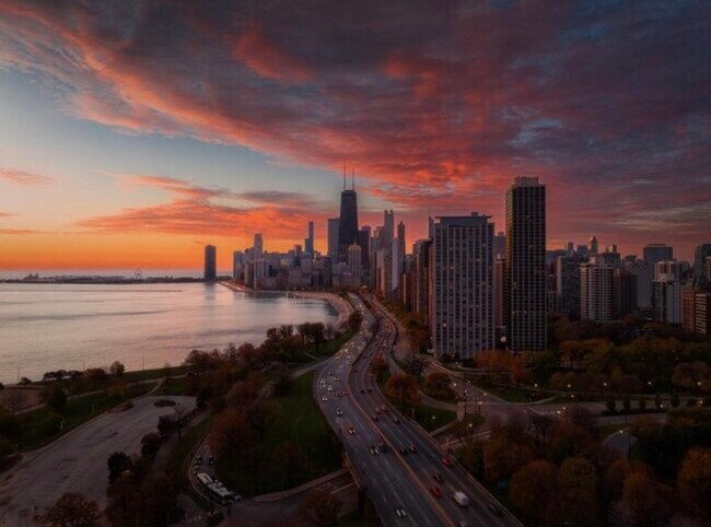 Building Photo - 211 E Ohio St