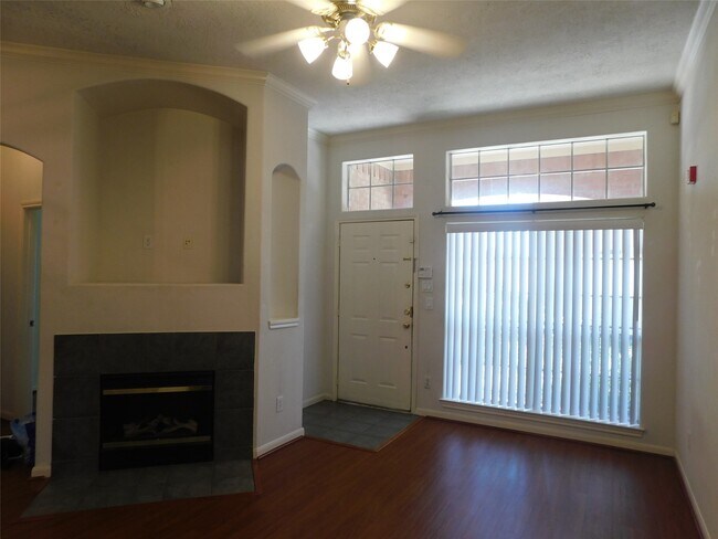 Building Photo - 2710 Grants Lake Blvd