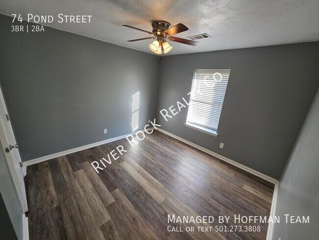 Building Photo - 74 Pond St