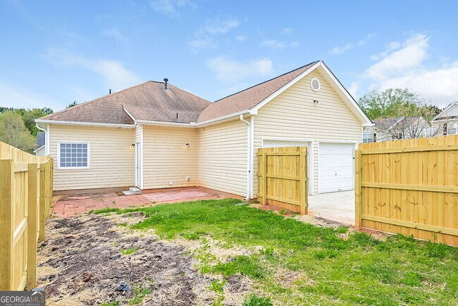 Building Photo - 4060 Springvale Way