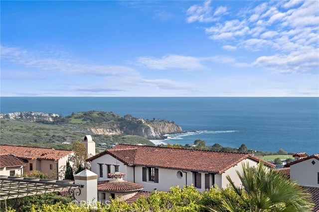 Building Photo - 8 Whalers Bluff