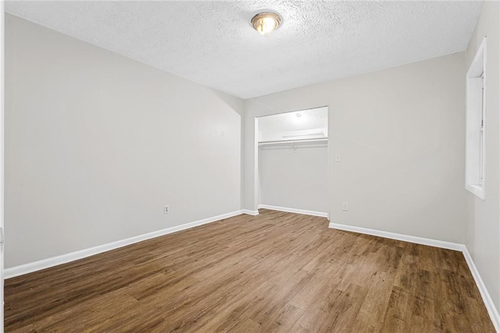 Building Photo - 3451 Cobbs Ferry Dr