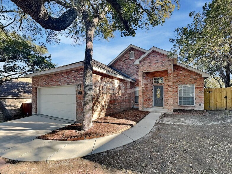 Primary Photo - 14 Sweetwood