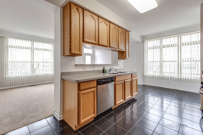 Building Photo - 726 Keystone Ln