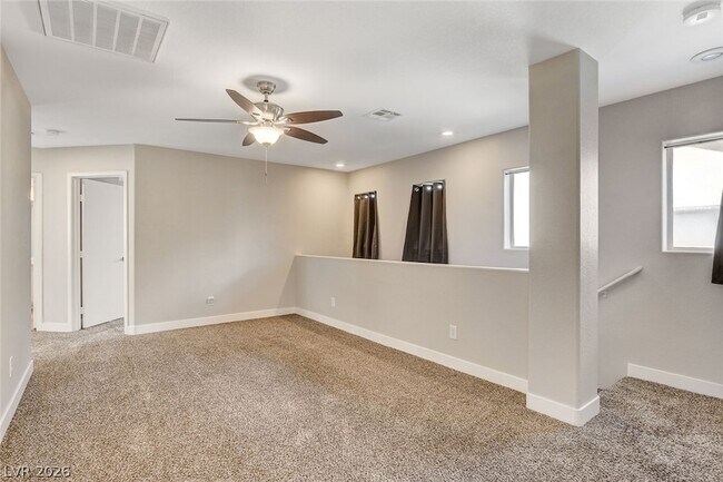 Building Photo - 3233 Brayton Mist