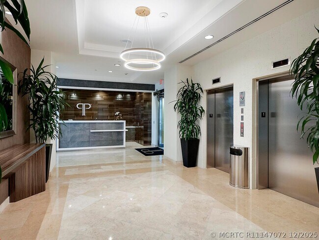 Building Photo - 99 SE Mizner Blvd