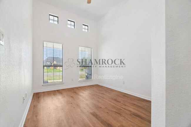 Building Photo - 10513 Condor Loop
