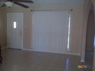 Building Photo - 708 Stewart St