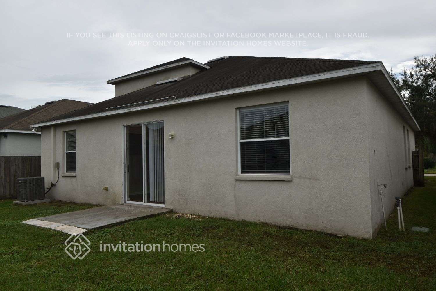 Building Photo - 11504 Village Brook Dr