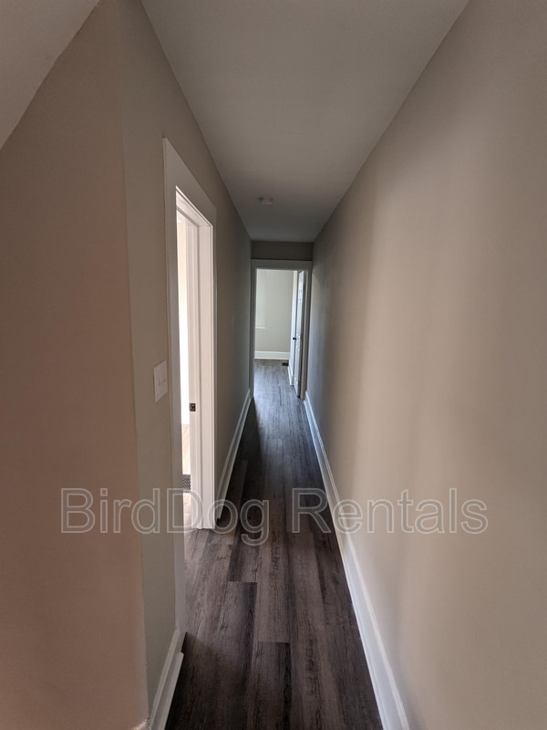 Building Photo - 2735 Sutton Ave