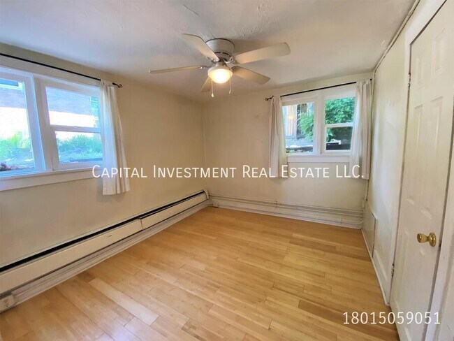 Building Photo - 575 S 900 E