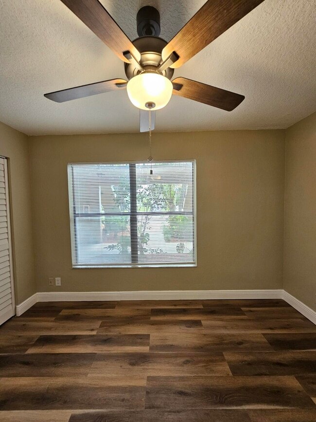 Building Photo - 1541 Windorah Way