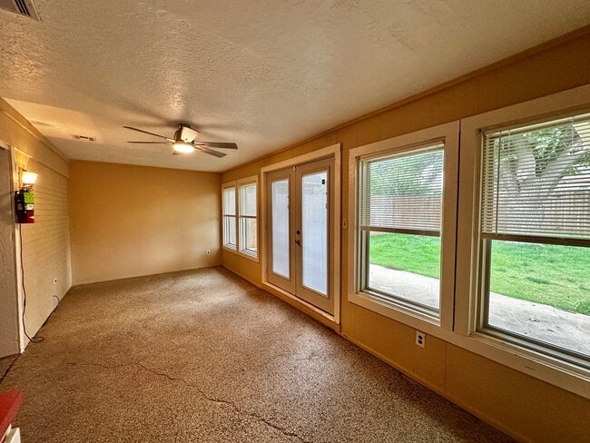 Building Photo - Remodeled Bathrooms