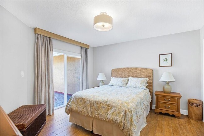 Building Photo - 4106 Carriage Dr