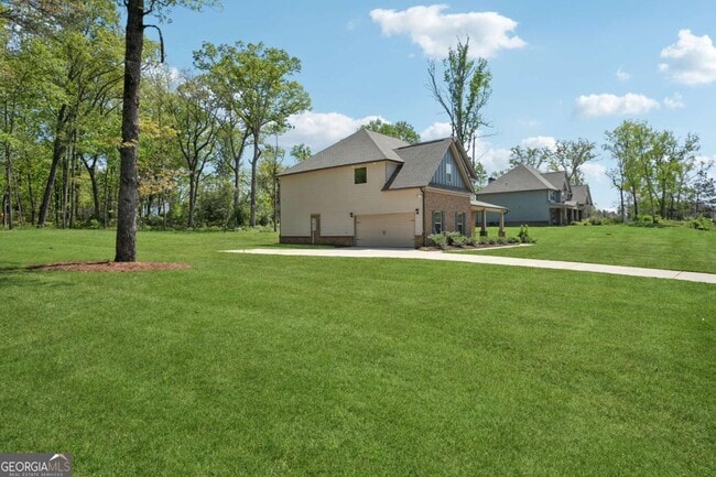 Building Photo - 320 Homestead Cir