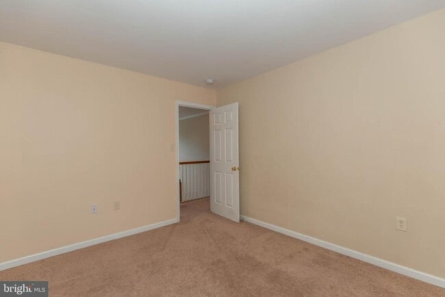 Building Photo - 131 Cypress Point Dr