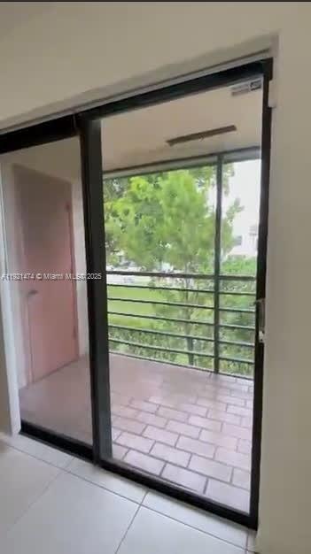 Building Photo - 861 NE 209th Terrace