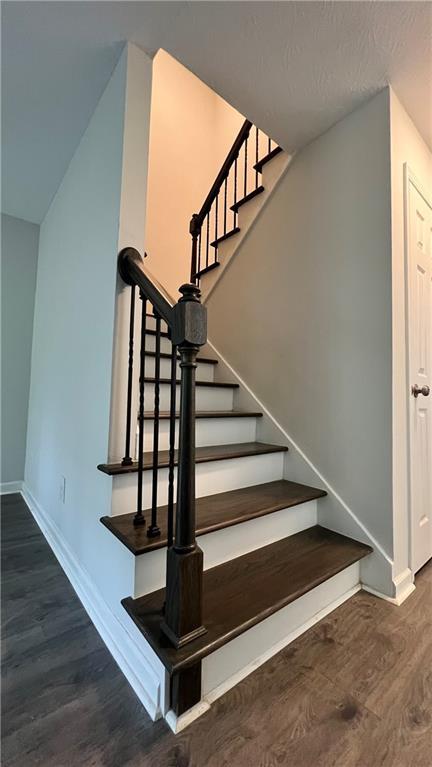 Building Photo - 4007 Burns Rd NW