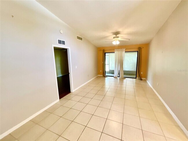 Building Photo - 2277 Abbey Ln