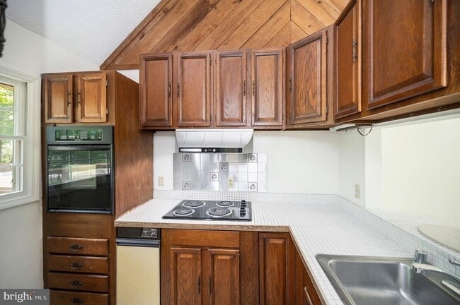 Building Photo - 503 Harrison Cir