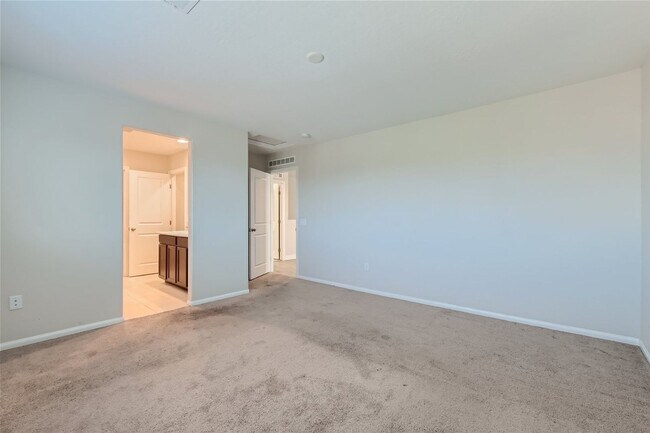 Building Photo - Gorgeous 2019 Build Home with Beautifully Landscaped Backyard! (COMING SOON)