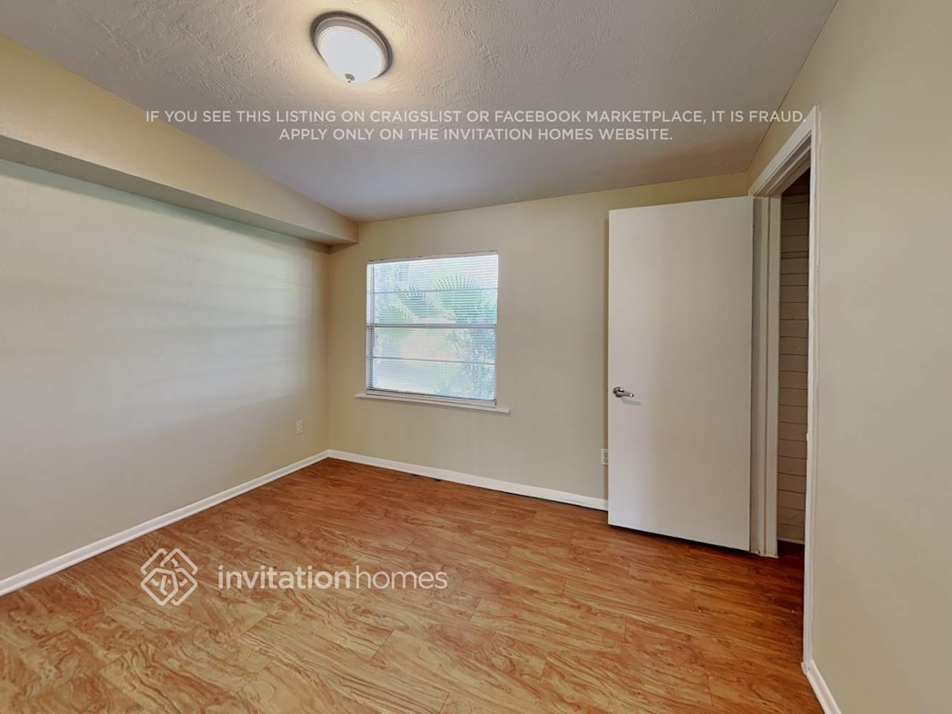 Building Photo - 2310 Sunderland Rd