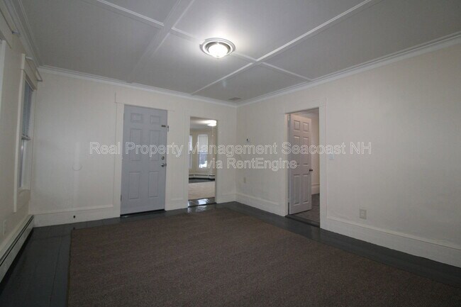 Building Photo - 69 Lafayette St