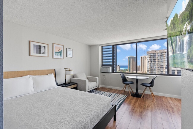 Building Photo - 444 Niu St