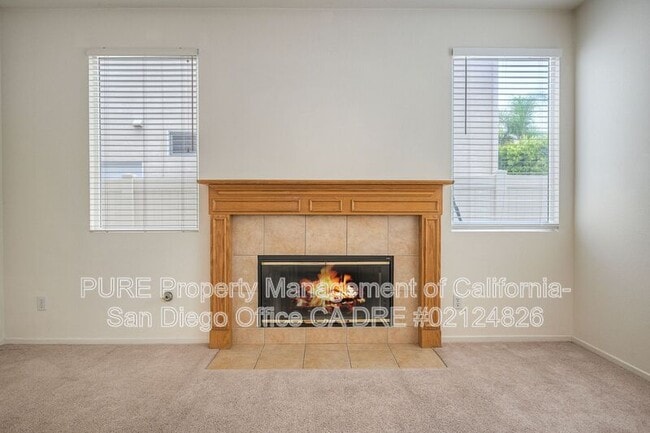 Building Photo - 2812 W Canyon Ave.