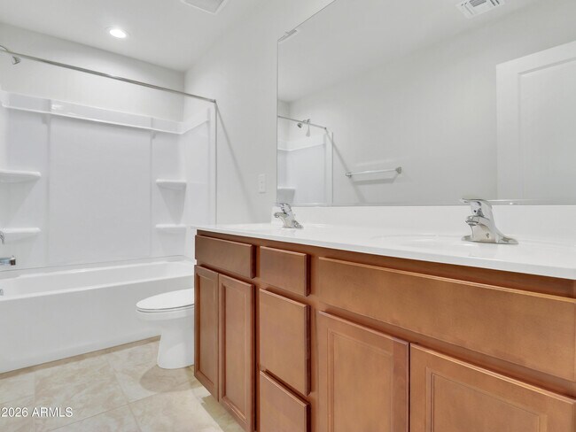 Building Photo - 16456 W Whispering Wind Dr