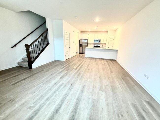 Building Photo - 2272 Barbera Dr