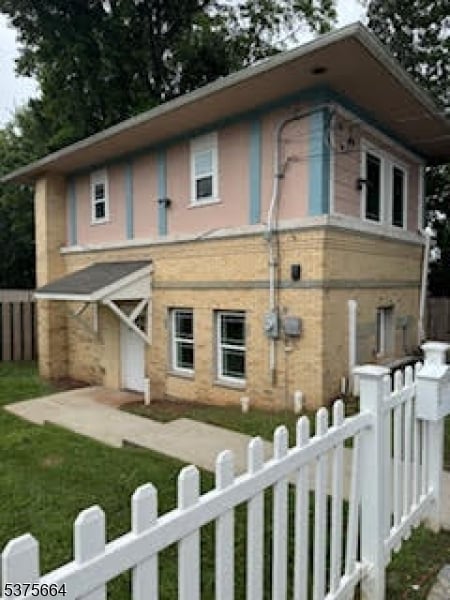 Primary Photo - 336 E Westfield Ave