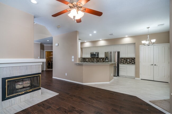 Building Photo - 66 Lakeridge Ct