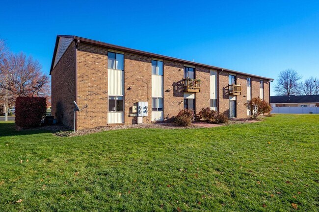 Building Photo - 1625 Buttonwood Ct