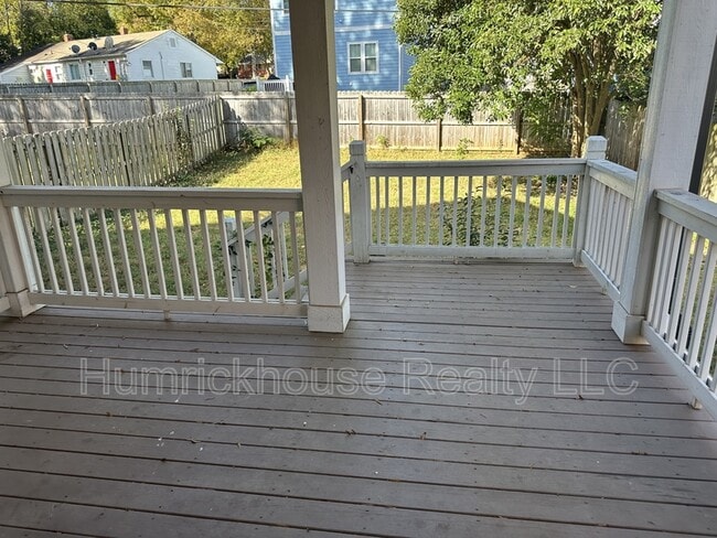 Building Photo - 1808 Berryhill Rd