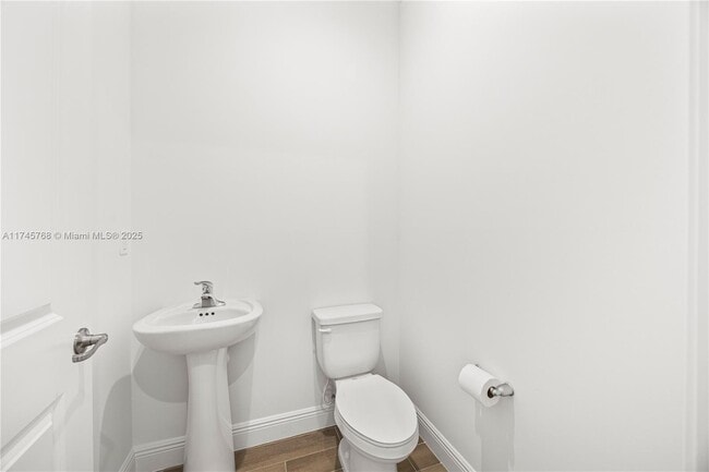 Building Photo - 3542 NW Solange Ct
