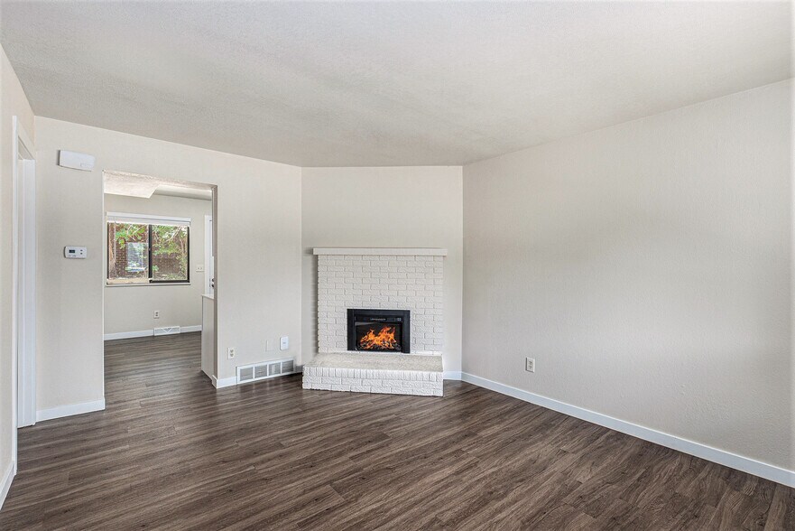 Building Photo - 2151 18th Avenue Ct