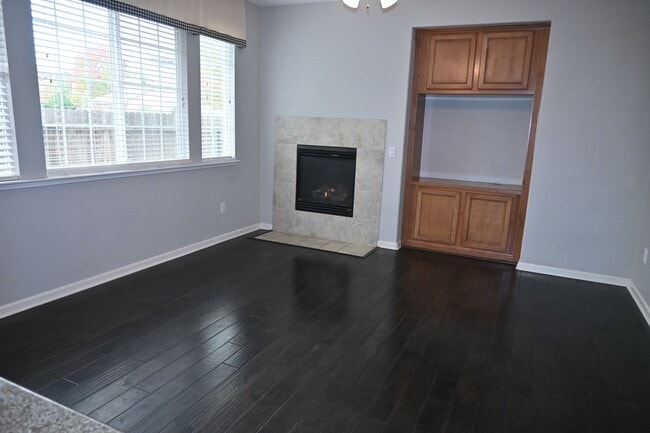 Building Photo - 7515 Sheldon Rd