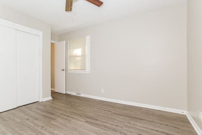 Building Photo - 9727 Marsh Ave