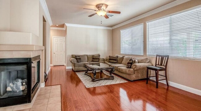 Primary Photo - 2416 Brockton Way